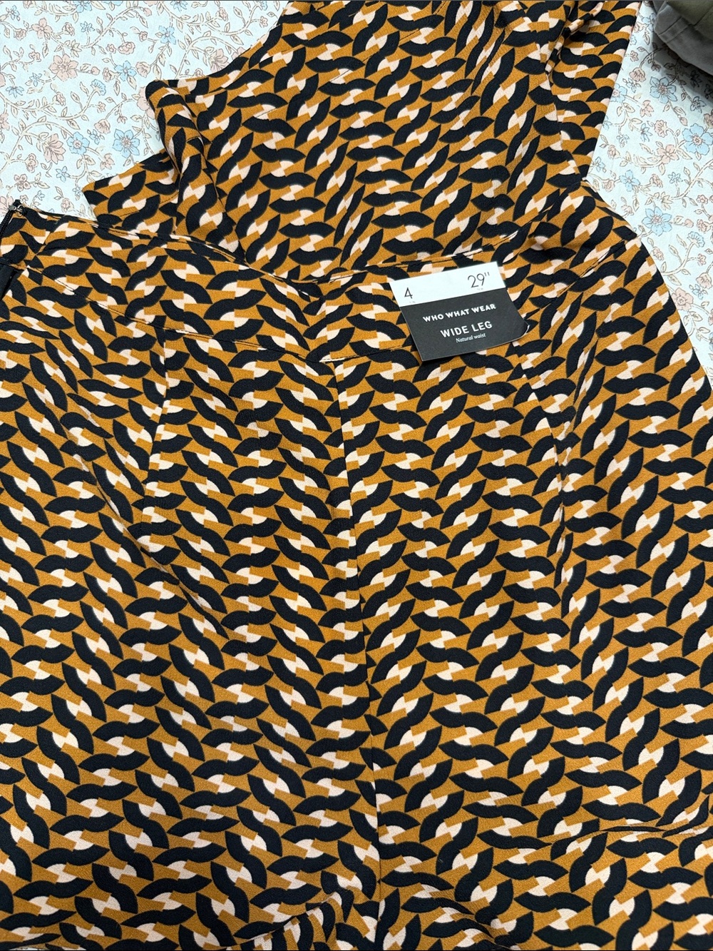 Who What Wear Wide Leg Pants in Mustard, Black & Cream Geometric Print